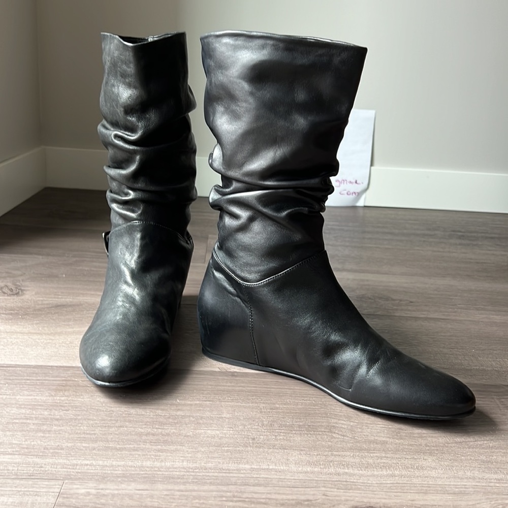 🇺🇸Stuart Weitzman 10M black slouchy pull on leather boots
